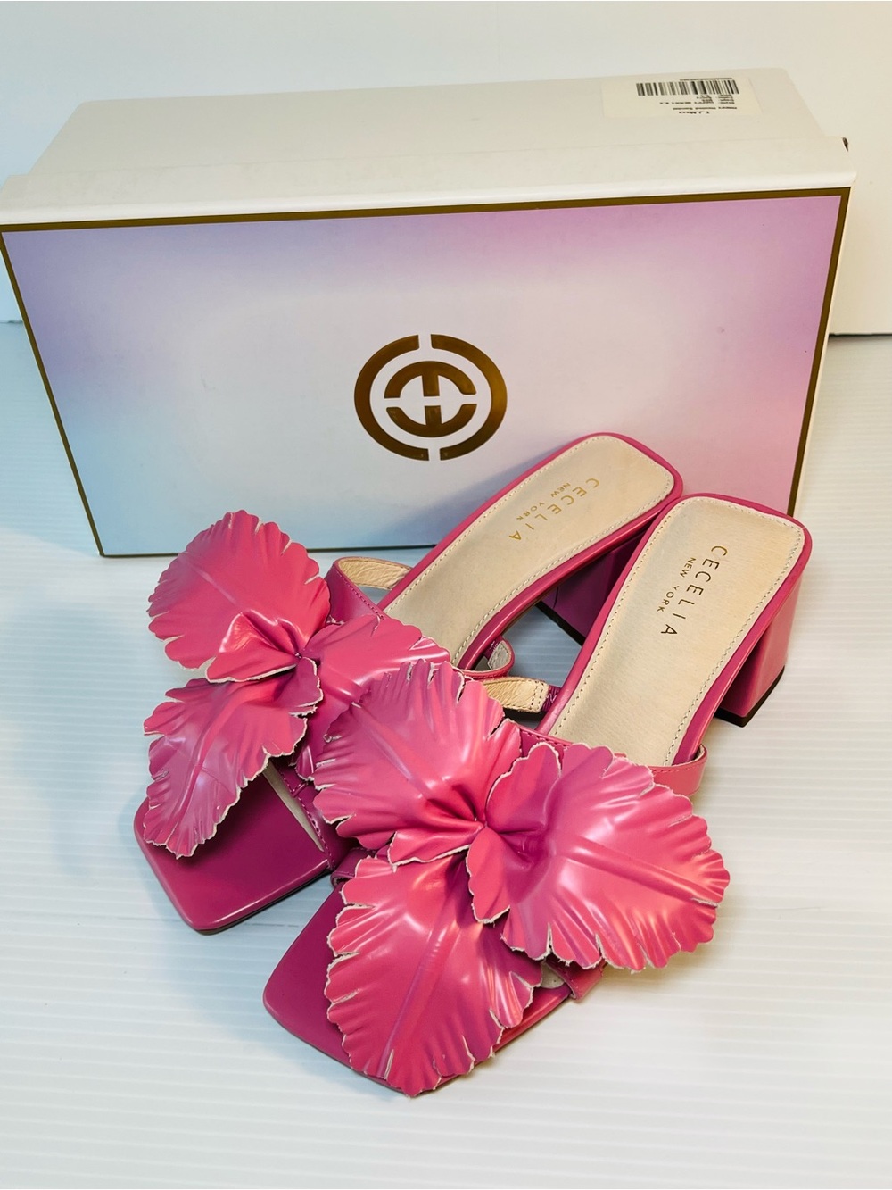 CECELIA NEW YORK  Berry Pink Floral Block Heel Mules Size 8.5